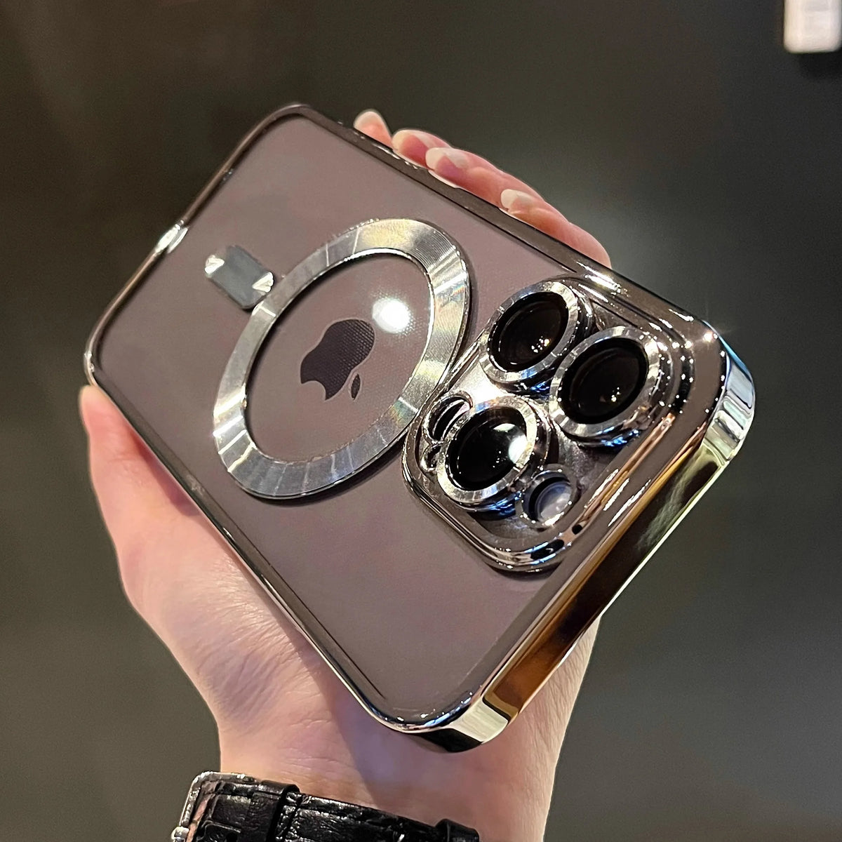 MagSafe Magnetic Clear iPhone Case
