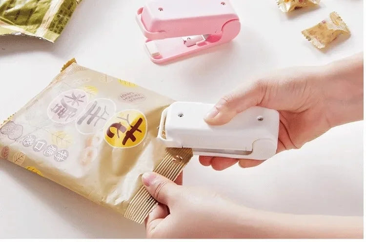 Portable Mini Heat Bag Sealer for Food & Snacks