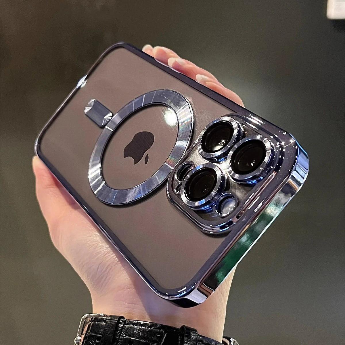MagSafe Magnetic Clear iPhone Case