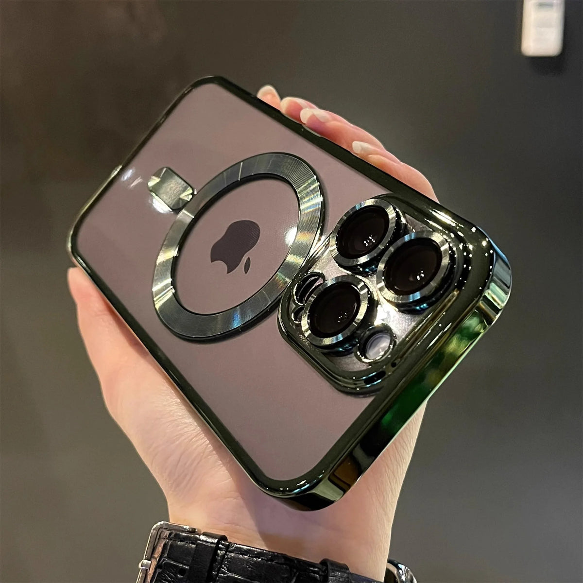 MagSafe Magnetic Clear iPhone Case